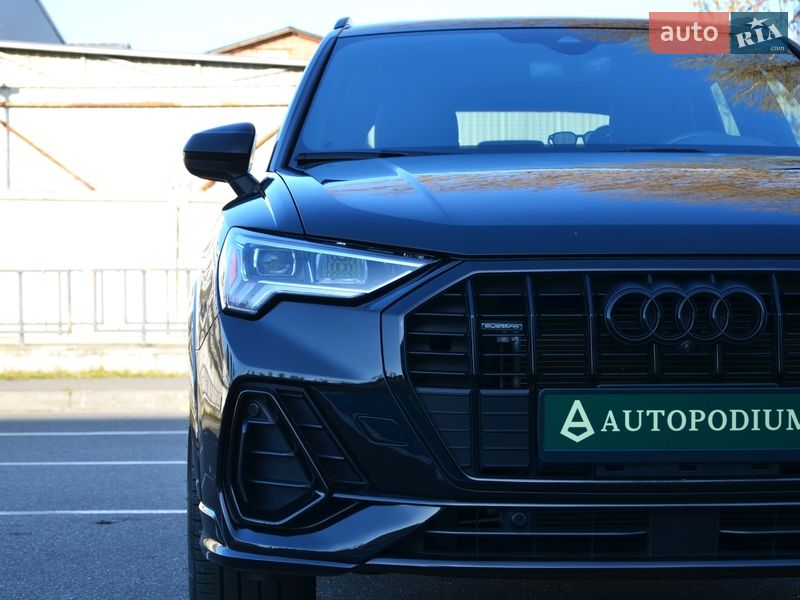 Позашляховик / Кросовер Audi Q3 2023 в Києві