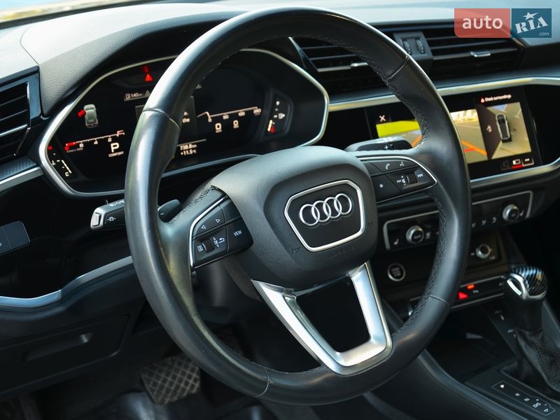 Позашляховик / Кросовер Audi Q3 2023 в Києві