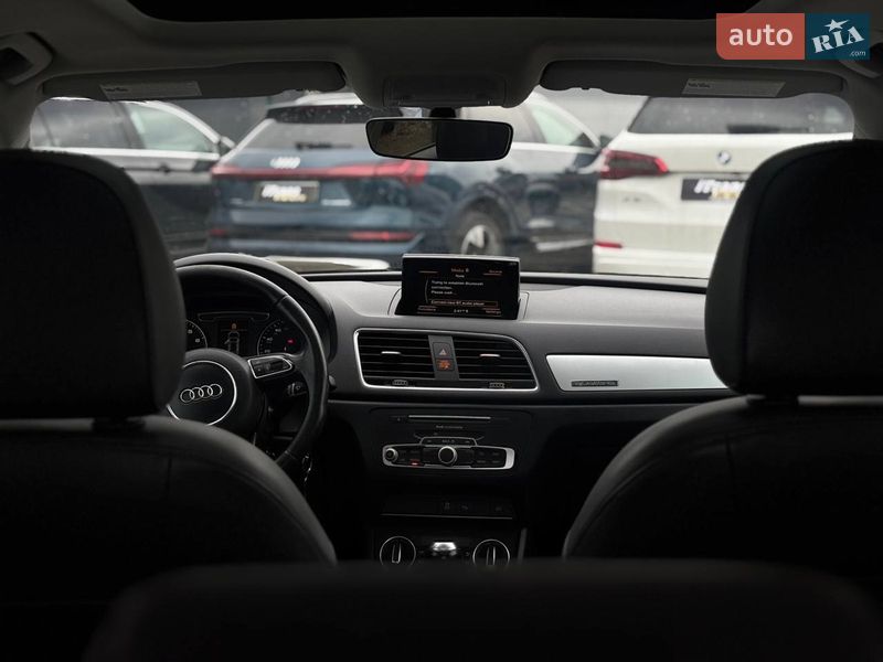 Позашляховик / Кросовер Audi Q3 2017 в Стрию
