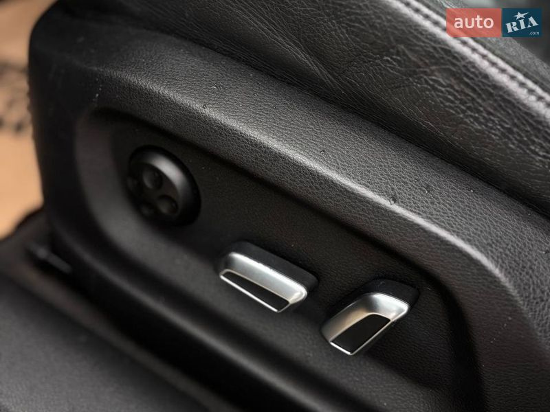 Позашляховик / Кросовер Audi Q3 2017 в Стрию