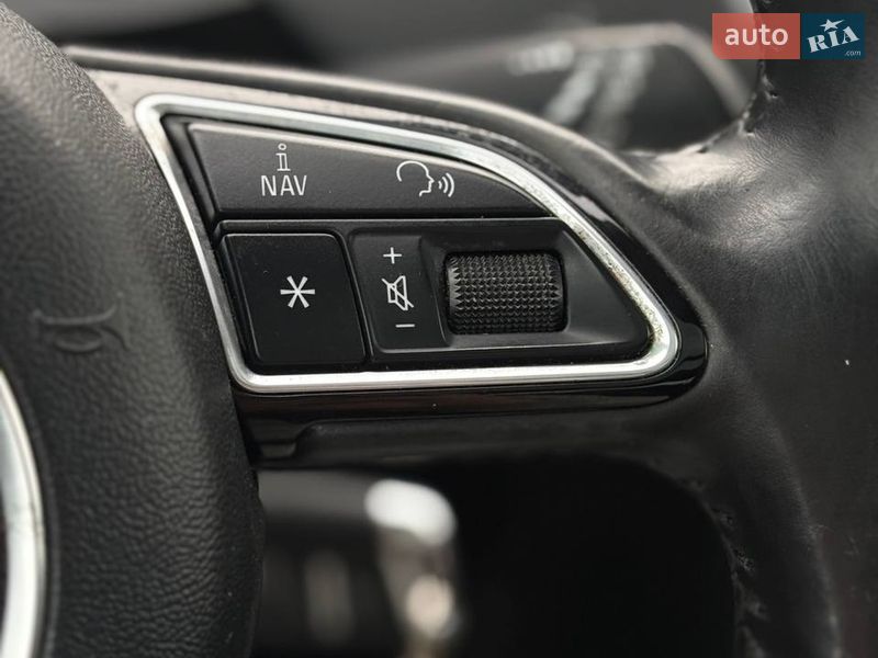 Позашляховик / Кросовер Audi Q3 2017 в Стрию