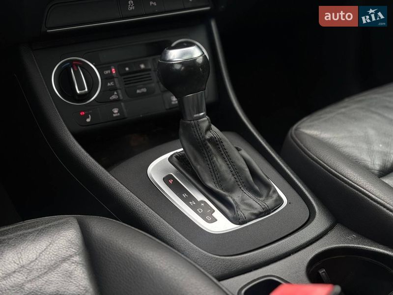 Позашляховик / Кросовер Audi Q3 2017 в Стрию