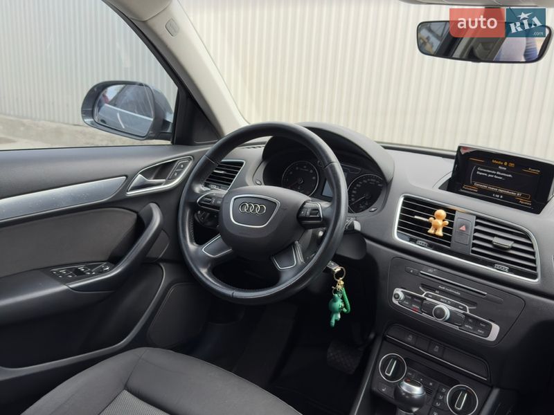 Позашляховик / Кросовер Audi Q3 2016 в Тернополі
