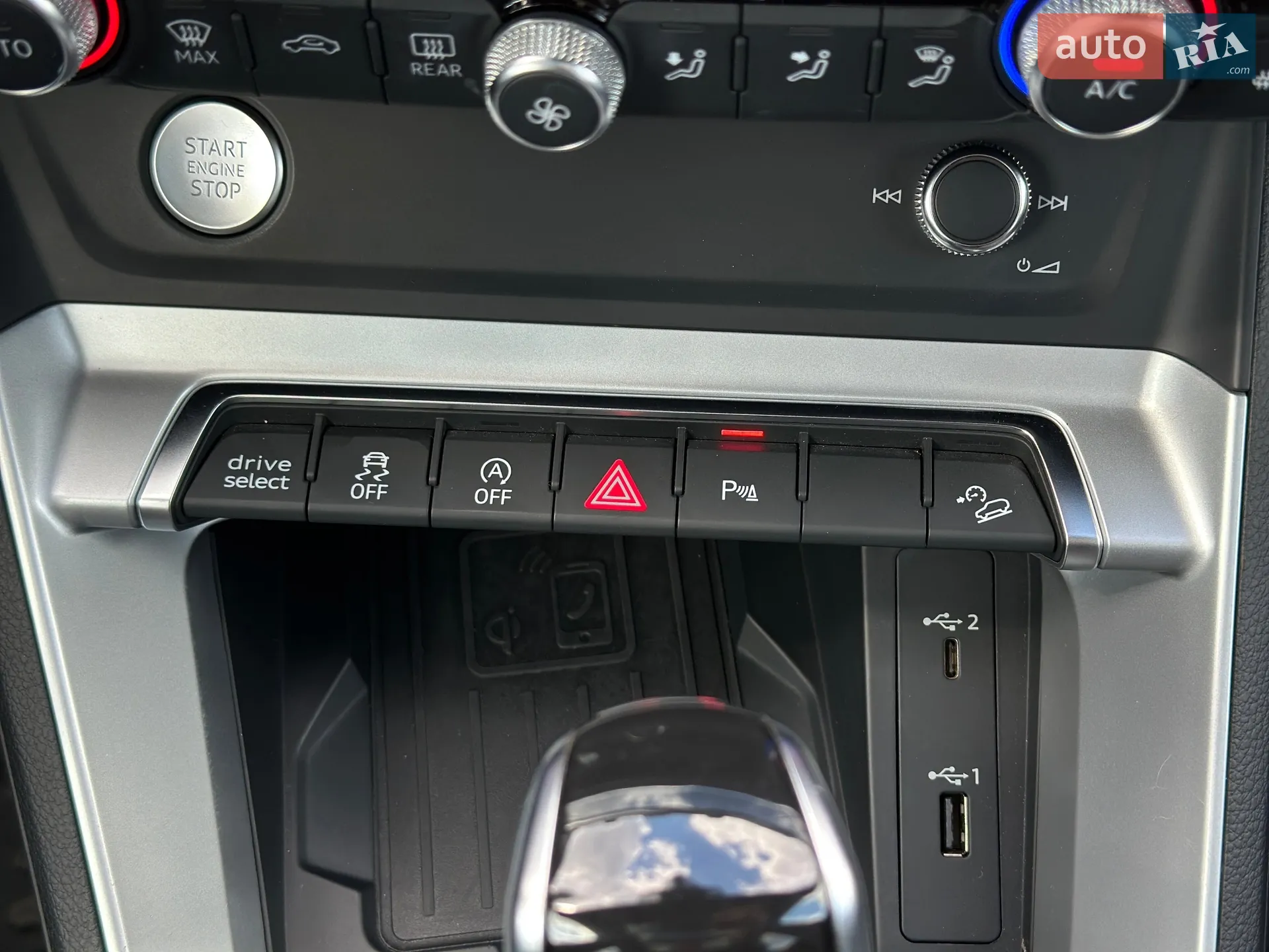 2019 Audi Q3 - мініатюра 29