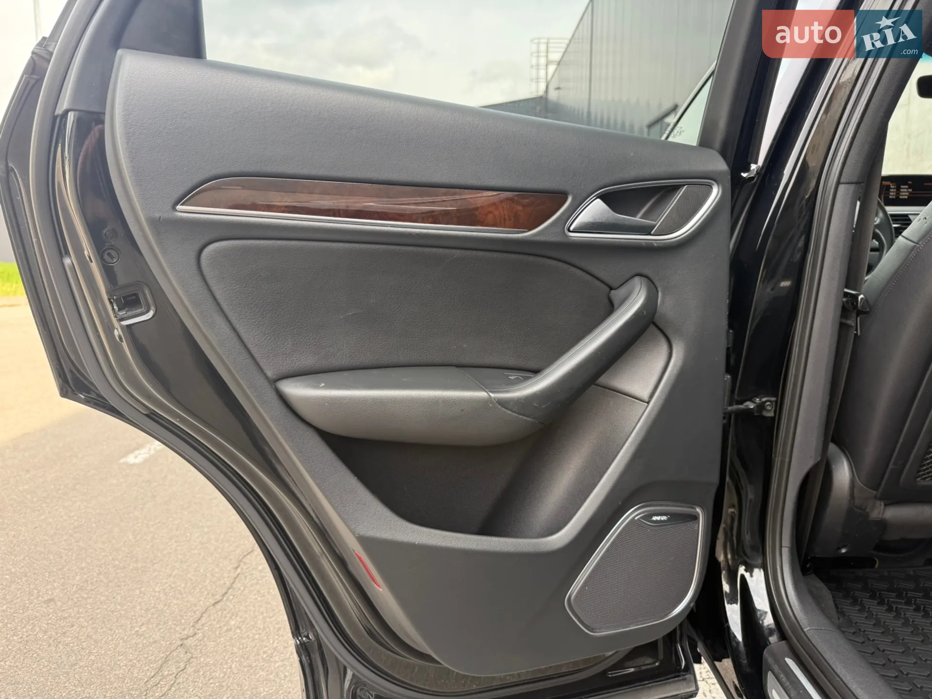 2017 Audi Q3 - мініатюра 16