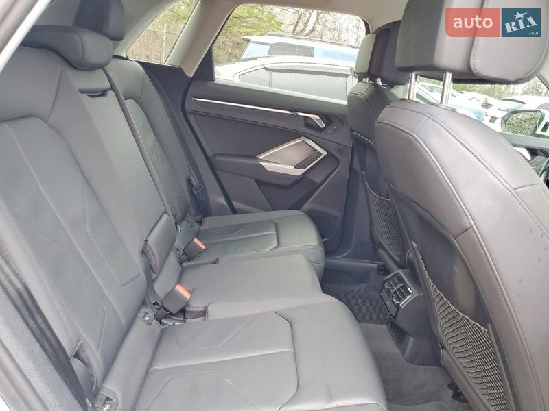 Внедорожник / Кроссовер Audi Q3 2020 в Львове фото 11 Внедорожник / Кроссовер Audi Q3 2020 в Львове