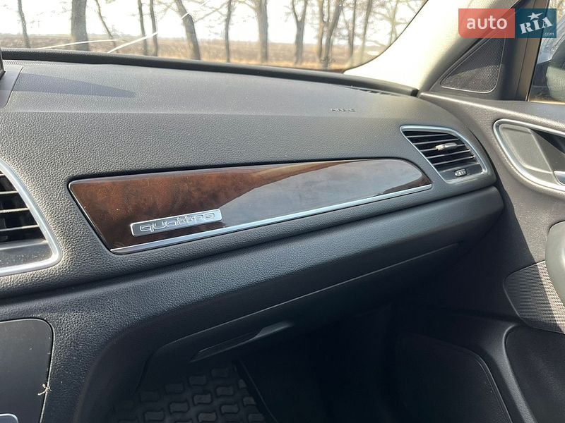 Внедорожник / Кроссовер Audi Q3 2012 в Харькове