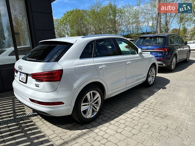 Позашляховик / Кросовер Audi Q3 2016 в Львові