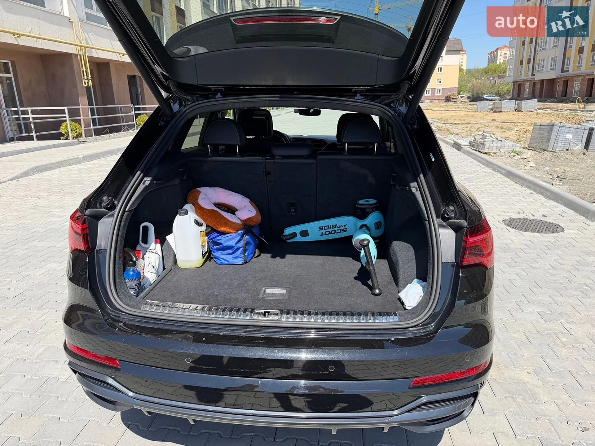 2019 Audi Q3 - мініатюра 16