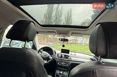 Внедорожник / Кроссовер Audi Q3 2012 в Днепре