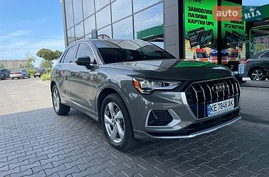 Внедорожник / Кроссовер Audi Q3 2019 в Днепре