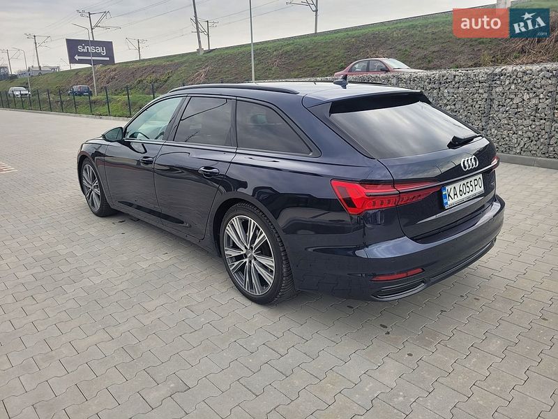 Внедорожник / Кроссовер Audi Q3 2018 в Киеве