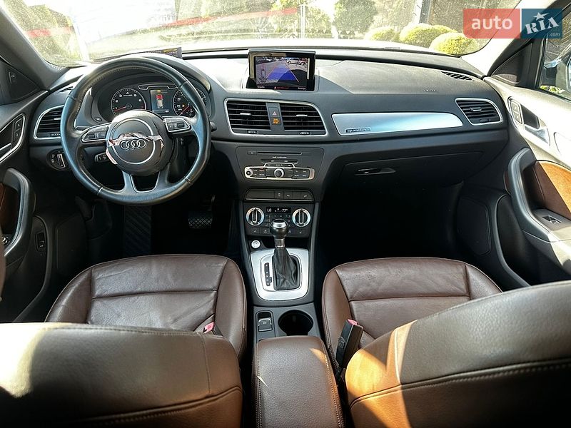 Позашляховик / Кросовер Audi Q3 2015 в Львові
