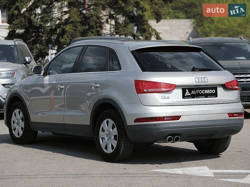 Внедорожник / Кроссовер Audi Q3 2016 в Харькове