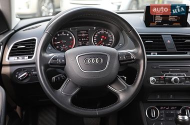 Внедорожник / Кроссовер Audi Q3 2016 в Харькове