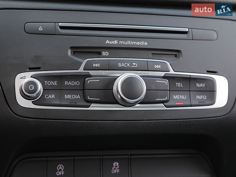 Внедорожник / Кроссовер Audi Q3 2016 в Харькове