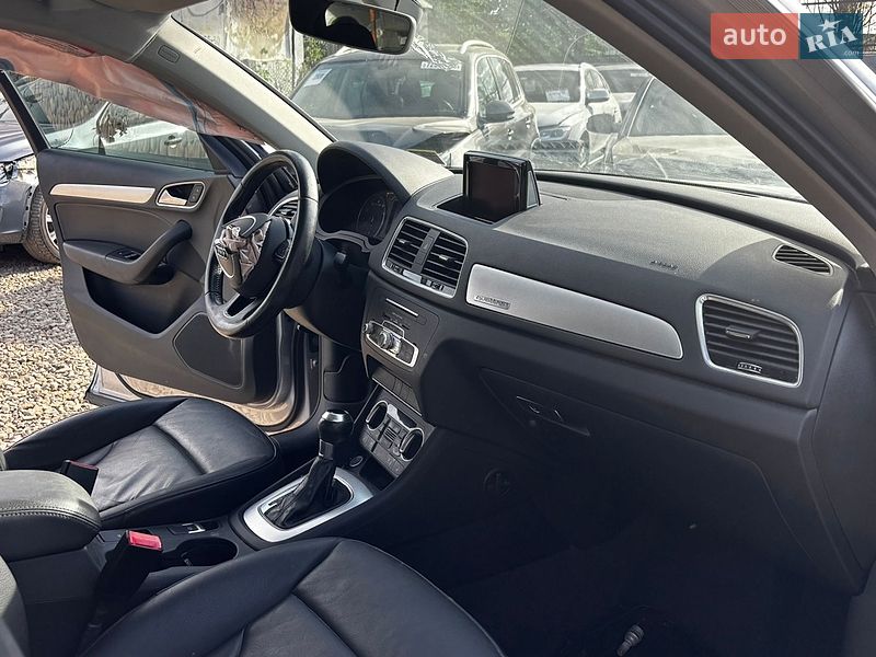 Внедорожник / Кроссовер Audi Q3 2016 в Стрые