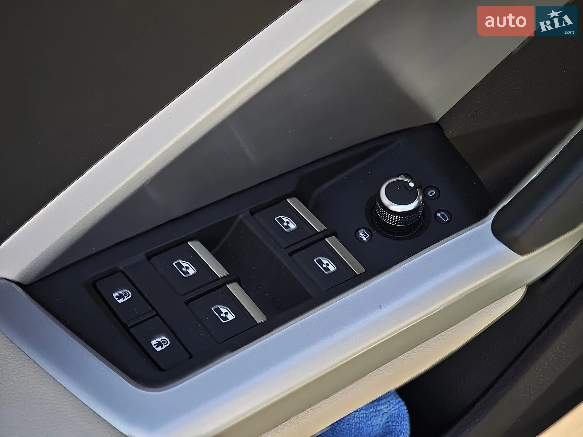2019 Audi Q3 - мініатюра 25