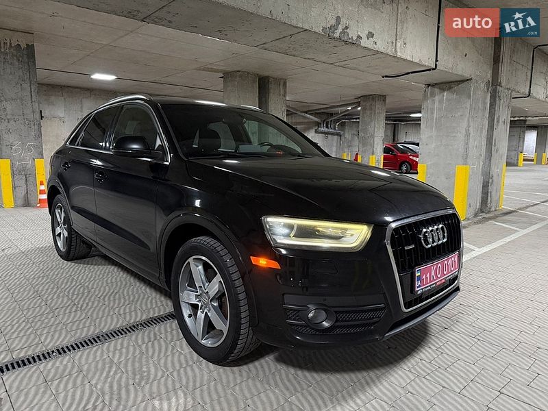 Внедорожник / Кроссовер Audi Q3 2014 в Тернополе
