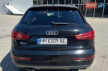 Внедорожник / Кроссовер Audi Q3 2015 в Одессе