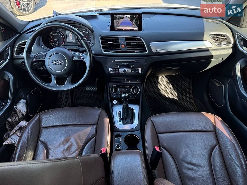 Внедорожник / Кроссовер Audi Q3 2016 в Ровно