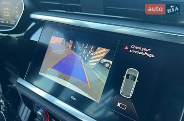 Внедорожник / Кроссовер Audi Q3 2020 в Киеве