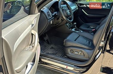 Внедорожник / Кроссовер Audi Q3 2017 в Каменском