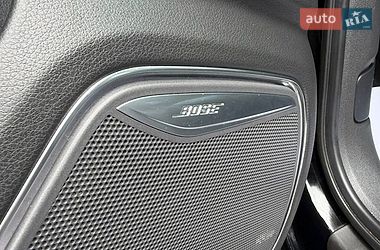 Позашляховик / Кросовер Audi Q3 2014 в Львові