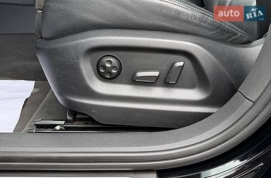 Позашляховик / Кросовер Audi Q3 2014 в Львові