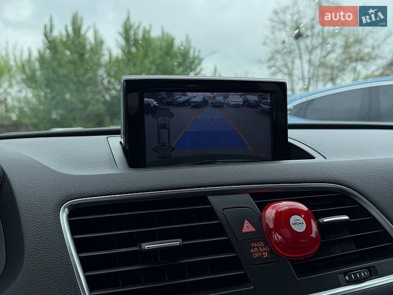 Позашляховик / Кросовер Audi Q3 2014 в Львові