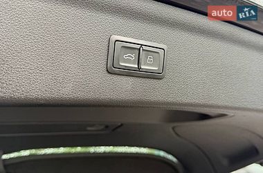 Позашляховик / Кросовер Audi Q3 2014 в Львові