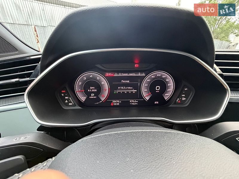 Внедорожник / Кроссовер Audi Q3 2019 в Одессе