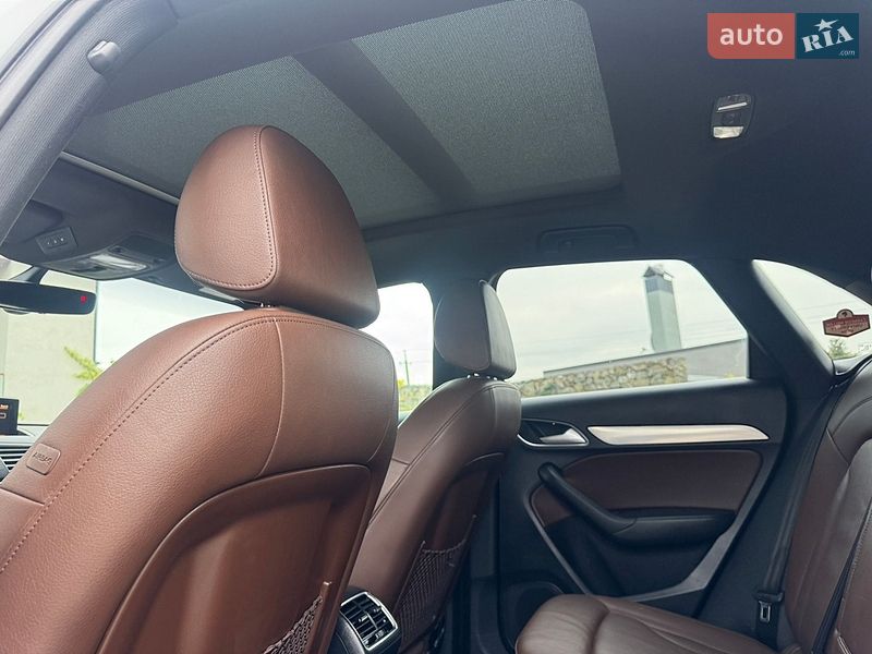 Внедорожник / Кроссовер Audi Q3 2017 в Стрые