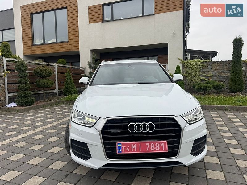 Внедорожник / Кроссовер Audi Q3 2017 в Стрые