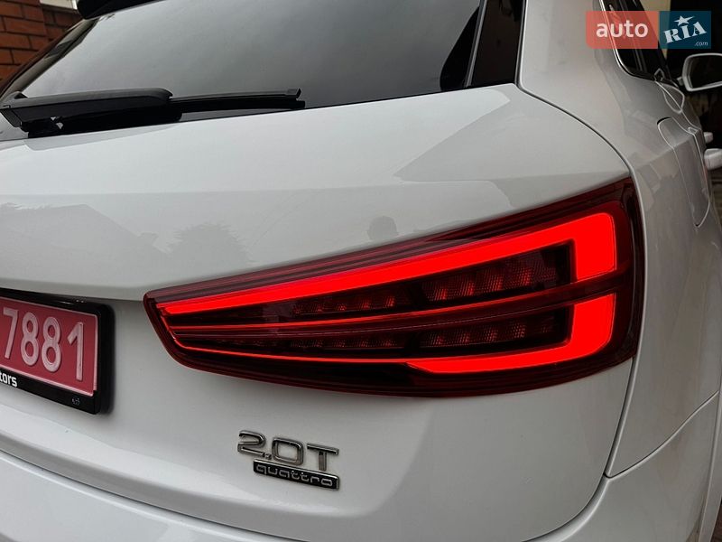 Внедорожник / Кроссовер Audi Q3 2017 в Стрые