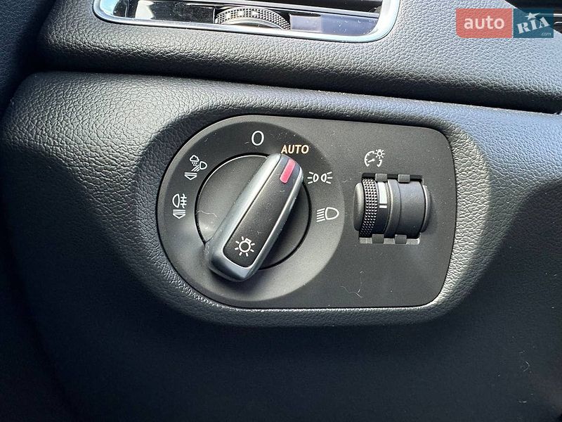 Внедорожник / Кроссовер Audi Q3 2017 в Киеве