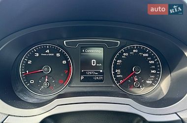 Внедорожник / Кроссовер Audi Q3 2017 в Киеве