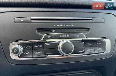 Внедорожник / Кроссовер Audi Q3 2017 в Киеве