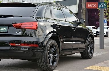 Позашляховик / Кросовер Audi Q3 2016 в Києві