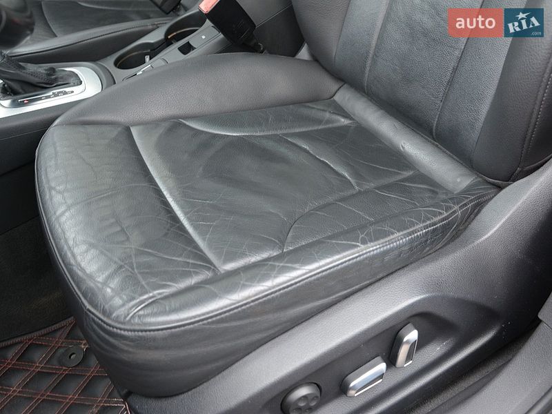 Позашляховик / Кросовер Audi Q3 2016 в Києві