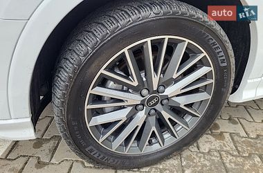 Внедорожник / Кроссовер Audi Q3 2022 в Киеве