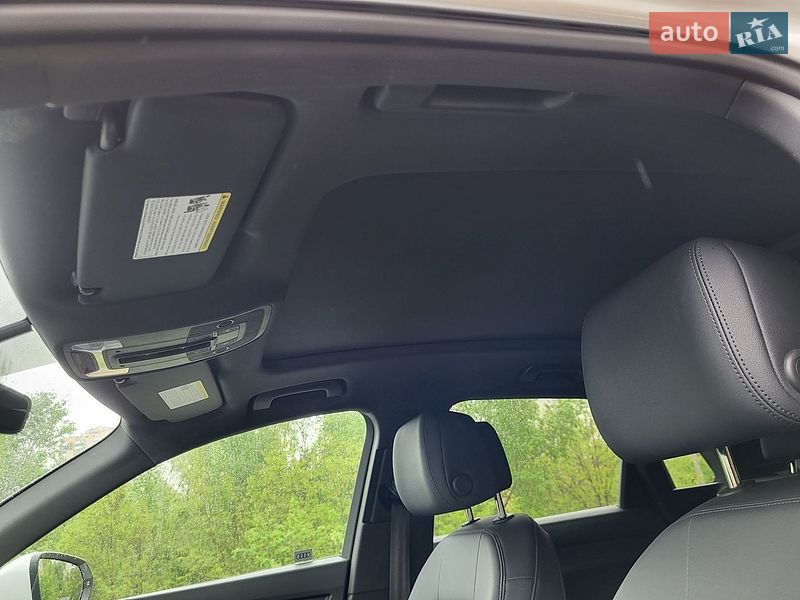 Внедорожник / Кроссовер Audi Q3 2022 в Киеве