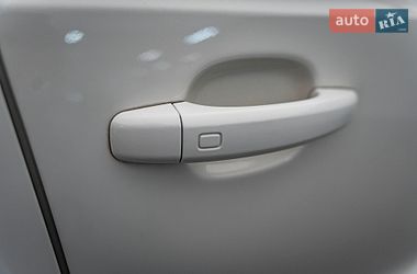 Внедорожник / Кроссовер Audi Q3 2016 в Киеве