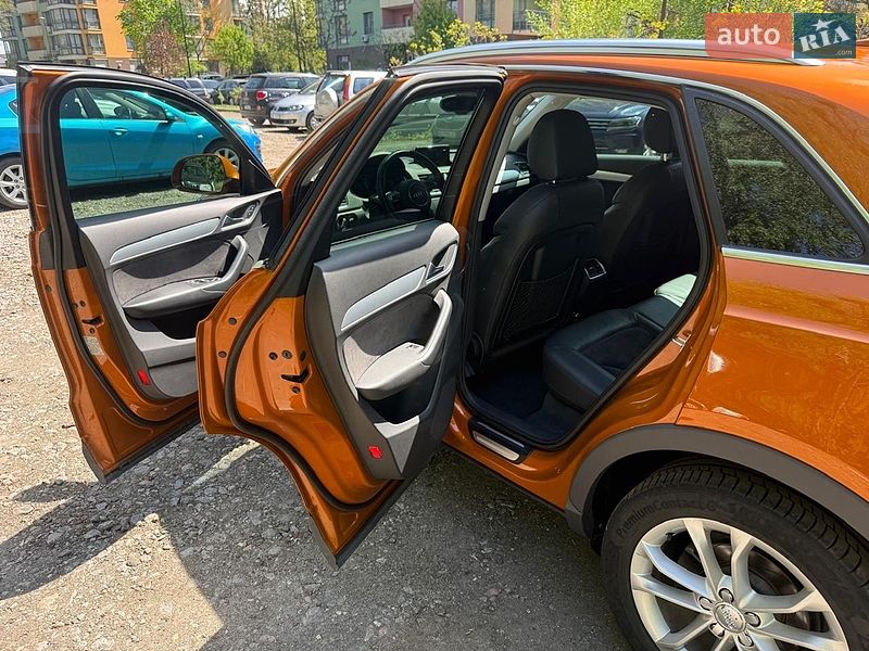 Внедорожник / Кроссовер Audi Q3 2011 в Киеве
