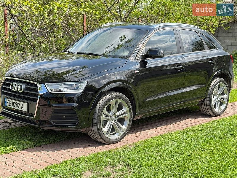 Внедорожник / Кроссовер Audi Q3 2017 в Каменском