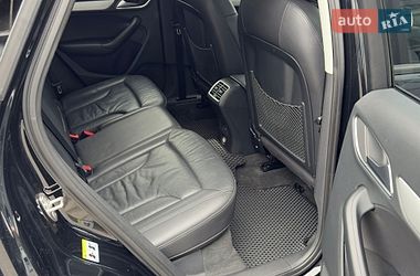 Внедорожник / Кроссовер Audi Q3 2017 в Черновцах