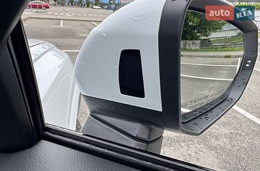 Внедорожник / Кроссовер Audi Q3 2023 в Киеве