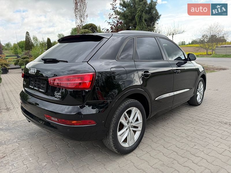 Внедорожник / Кроссовер Audi Q3 2017 в Луцке