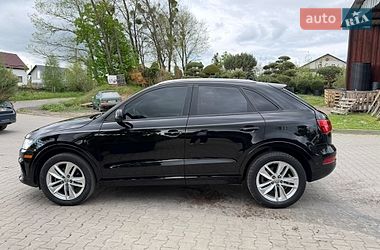 Внедорожник / Кроссовер Audi Q3 2017 в Луцке