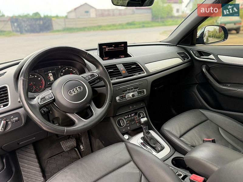 Внедорожник / Кроссовер Audi Q3 2017 в Луцке
